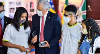 Secretaria da Educação de Goiás recebe smartphones, graças à parceria com Receita Federal