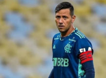 Como faltam apenas 13 dias para o jogo contra o Independiente del Valle, pela Taça Libertadores, a presença de Diego Alves também vira dúvida. (Foto: Divulgação)