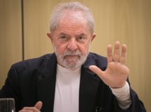 Fachin anula condenações de Lula e ex-presidente volta a ser elegível