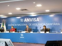 Anvisa autoriza uso de coquetel de remédios contra a Covid-19