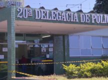 Mulher é morta a facadas após discutir com homem que passou mão na perna dela, em bar no DF