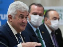 O ministro da Ciência, Tecnologia e Inovações, Marcos Pontes, dá entrevista coletiva sobre o resultado preliminar do chamamento público sobre a Prospecção de projetos de Ensaios Clínicos de Fases I e II de vacinas contra Covid-19 desenvolvidas no Brasil