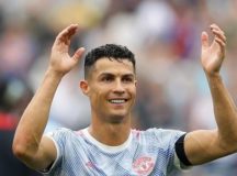 Cristiano Ronaldo supera Messi e é o jogador mais bem pago do mundo