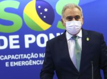 O ministro da Saúde, Marcelo Queiroga, durante o lançamento do Programa SOS de Ponta - Capacitação nas Urgências e Emergências do Brasil.