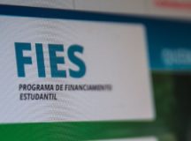 Fundo de Financiamento Estudantil,Fies