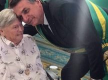 Mãe do presidente Jair Bolsonaro morre aos 94 anos