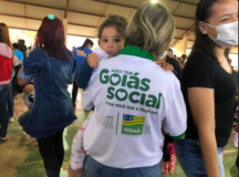 Terceira entrega do cartão mães de goiás é um sucesso