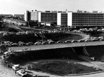 Construção de Brasília,Eixo Rodoviário em 21 de Abril de 1960, inauguração de Brasília