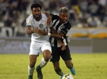 Tche Tche. Botafogo x Goias pelo Campeonato Brasileiro no Estadio Nilton Santos. 06 de Junho de 2022, Rio de Janeiro, RJ, Brasil. Foto: Vitor Silva/Botafogo. 
Imagem protegida pela Lei do Direito Autoral Nº 9.610, DE 19 DE FEVEREIRO DE 1998. Sendo proibido qualquer uso comercial, remunerado e manipulacao/alteracao da obra.