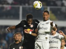 Santos e Bragantino empatam em 2 a 2 na Vila Belmiro