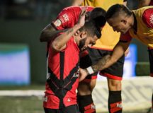 Copa do Brasil: Atlético-GO derrota Goiás e se garante nas quartas