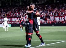 Atlético-GO vence e sai na frente do Corinthians na Copa do Brasil