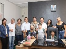 Estudantes visitam Prefeitura de Valparaíso