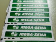 Bilhetes de aposta da mega-sena