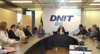Pábio Mossoró deixa município de Valparaíso próximo da construção de viaduto após reunião com DNIT