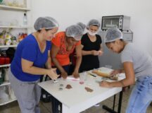 Em Valparaíso, CRAS da Pracinha da Cultura encerra Curso de Biscoitos